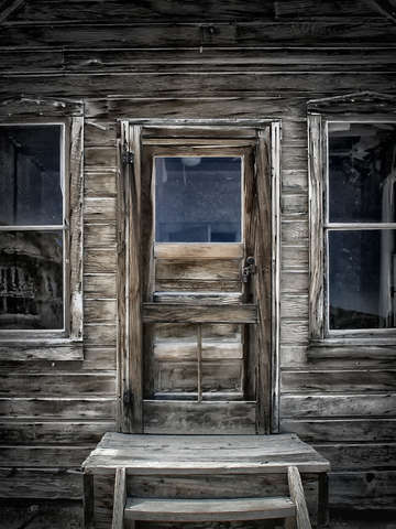 Door and steps 2