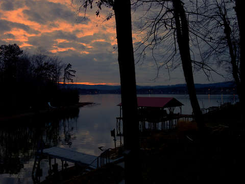 Sunset over weiss lake 2