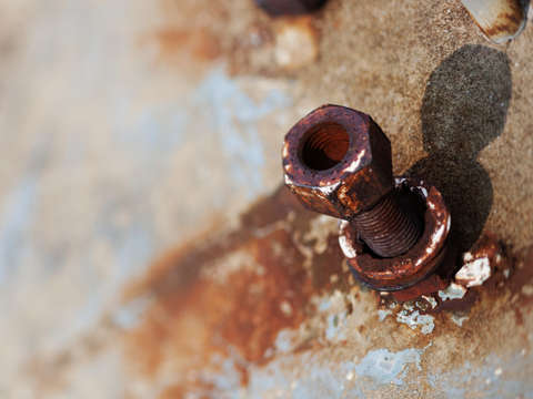 Nuts bolts