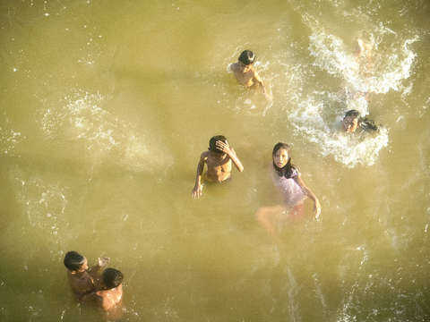 Water children