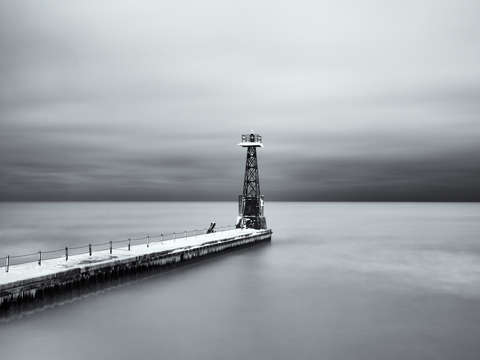 Pier 2 2