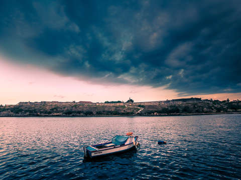 A boat in havana