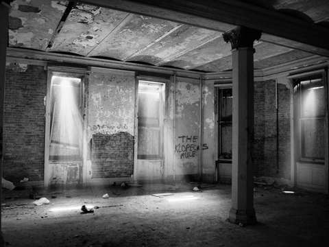 Black haunt