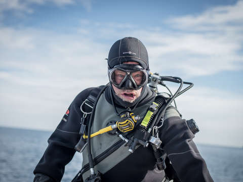 Master diver