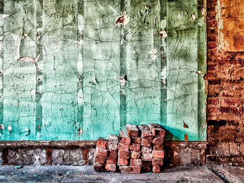 Deconstruction of a yuppies brownstone part ii