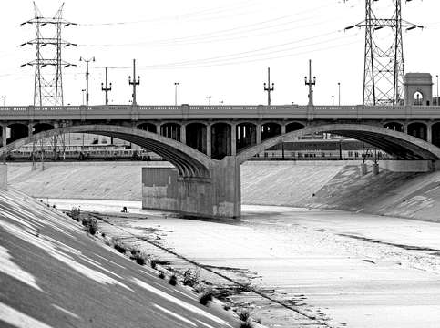View of 1st st bridge