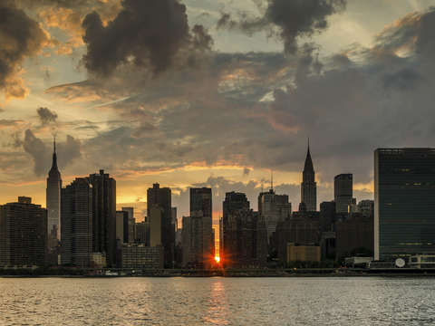 Manhattanhenge