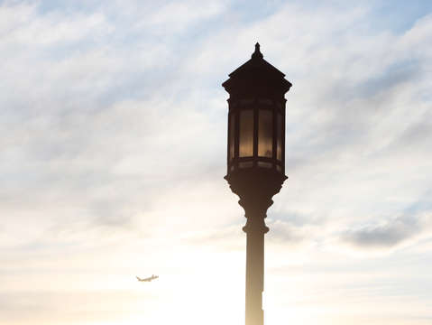 Weightless morning