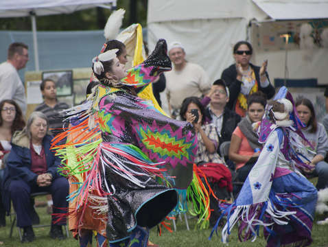 Pow wow dancers 11