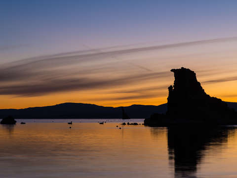 Mono lake sunrise