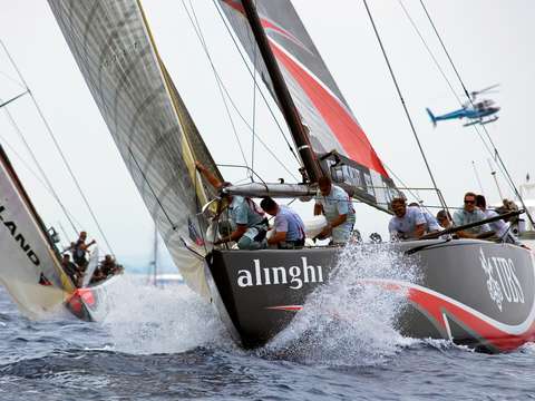 Ameircas cup alinghi sails up wind in valencia spa