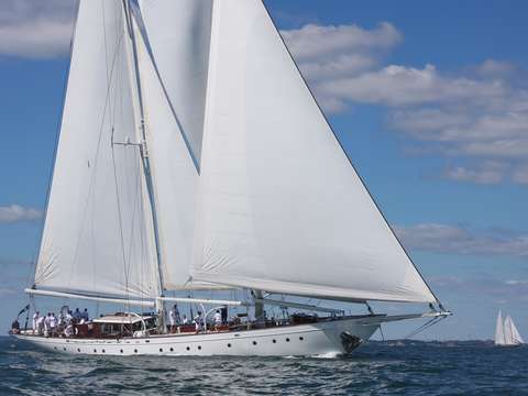 Schooner gloria in newport