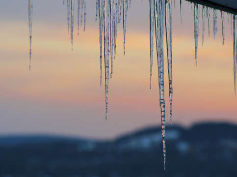 Sunrise icicles