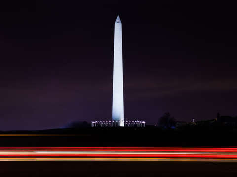 Washington monument at night