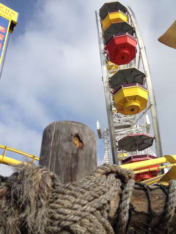 Ferris wheel 2