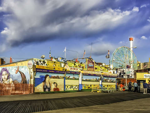 Coney island boardwalk 6379