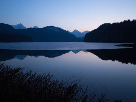 Twilight frozen alpsee