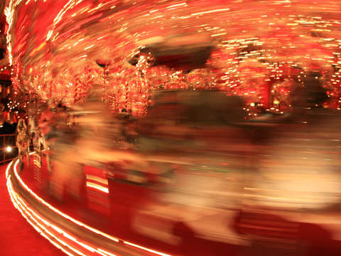 Moving carousel