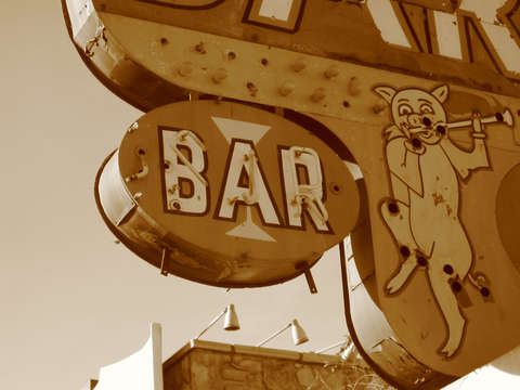 Pig and Wistle 0077