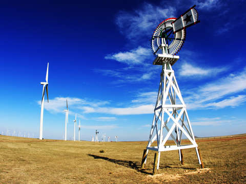 Windmill wind turbines