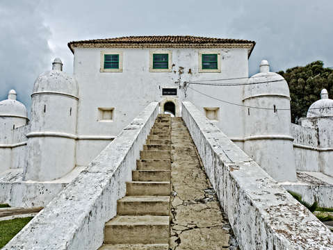 Salvador fort