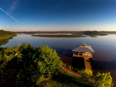 Boathouse on the bon secour