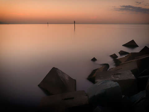 Calm dawn 1 barcelona