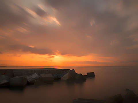 Early morning at the pier barcelona