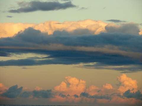 Cloud Rush Hour IV
