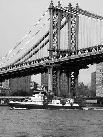 East river new york city 2