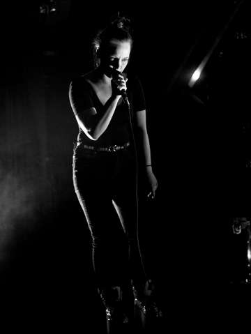 Amelia meath of sylvan esso