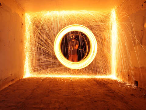 Burning steel wool in a tunnel