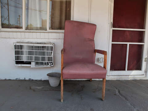Low end motel