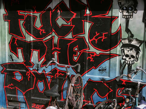 Fuck the police graffiti