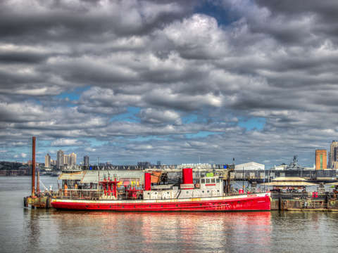 Fireboat on the hudson