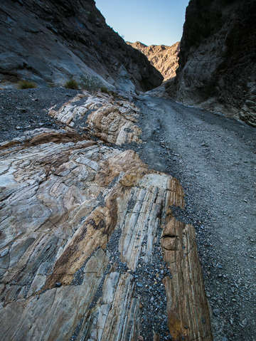 Mosaic canyon colors