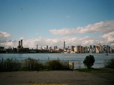 Manhattan view from brooklyn