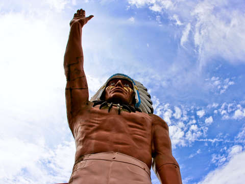 Giant indian in tennessee