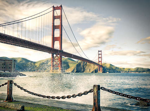 Bridge splash