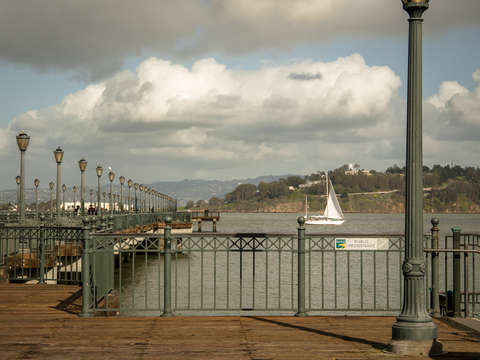 Bay boat