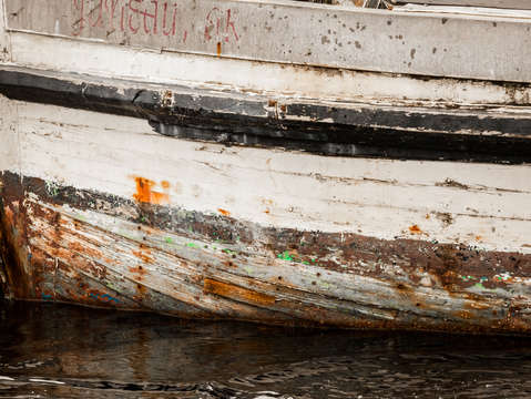 Weathered hull 4