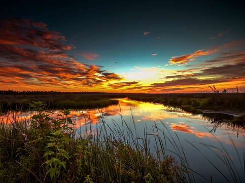 Lake shelby colored sky at sunrise