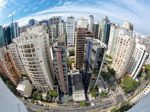 Sao paulo curvature