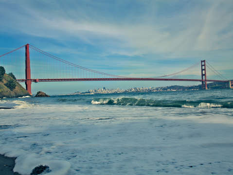 Golden gate shoreline