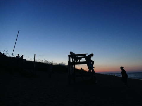 Lifeguard stand 2
