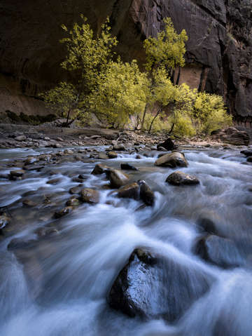 Narrows in fall