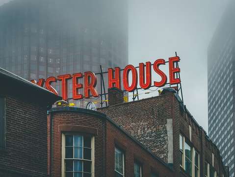 Boston 8