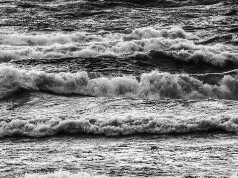 Winter waves