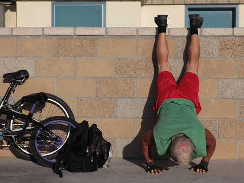 Push ups on mission beach