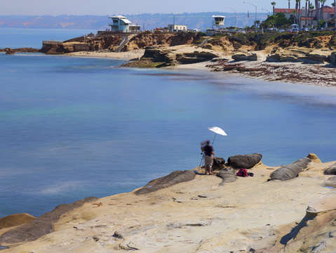 Painting the coastline